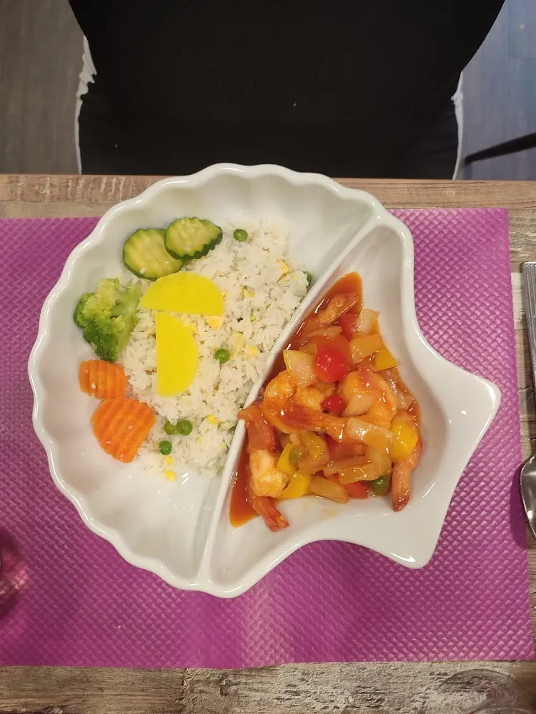 Crevettes Sautées Aux Légumes Sautés